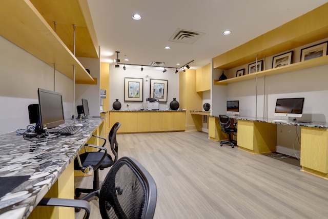 ゴージャス2コンドボールストンプレイスウィズジム