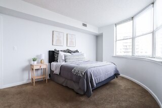 コージー2ベッドルームコンドボールストン