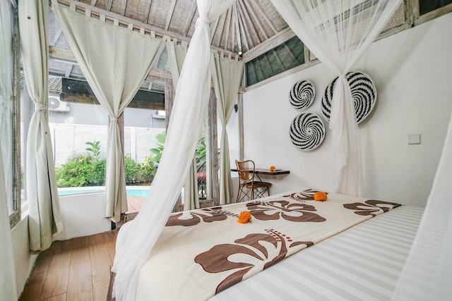 ヴィラ  ラクスマナ