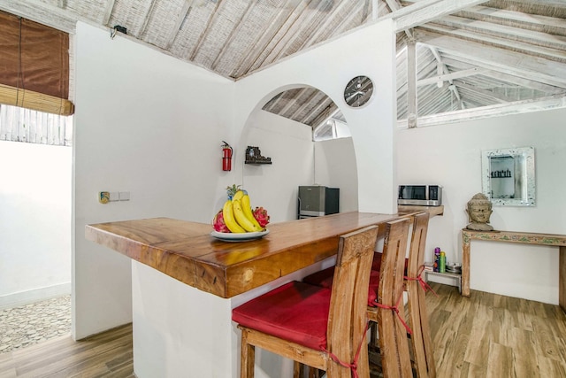 ヴィラ  ラクスマナ