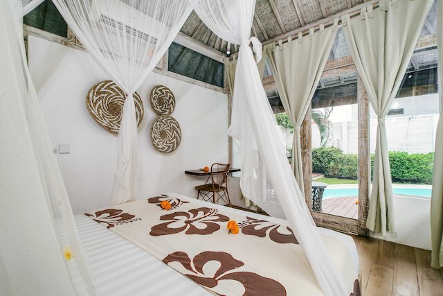 ヴィラ  ラクスマナ