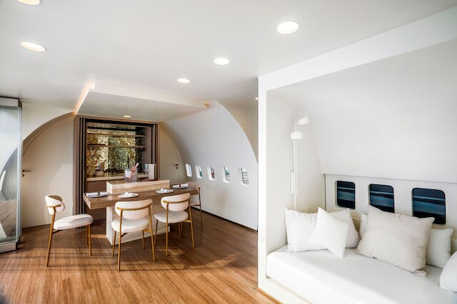 プライベートジェットヴィラ