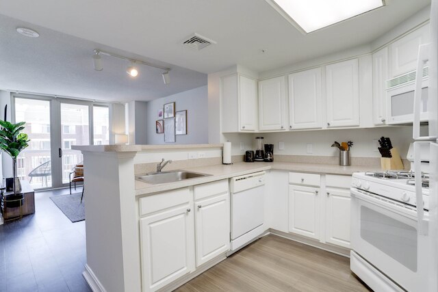 オーサム1ベッドルームコンドミニアムアットボールストン