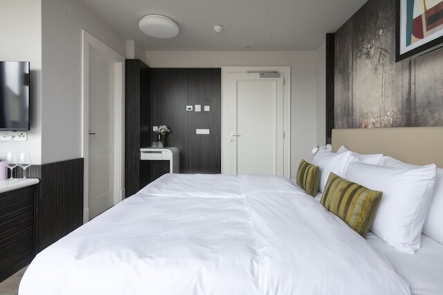 ヌマ プラハ ポイズ