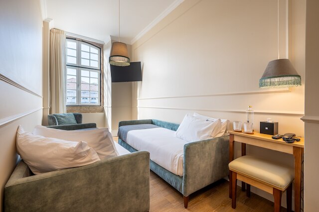 ボエミオ FLH ホテルズ