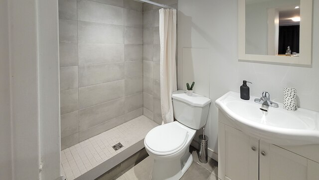 マイ・スタジオ・モンtréal - ギルボー