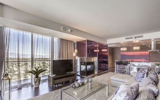 パームス プレイス