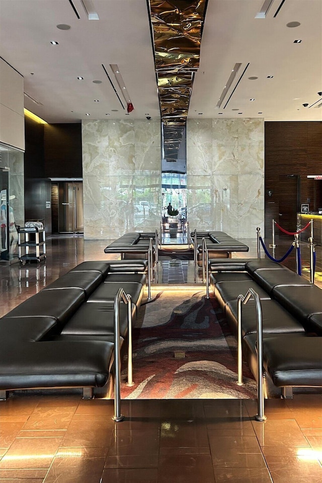 パームス プレイス