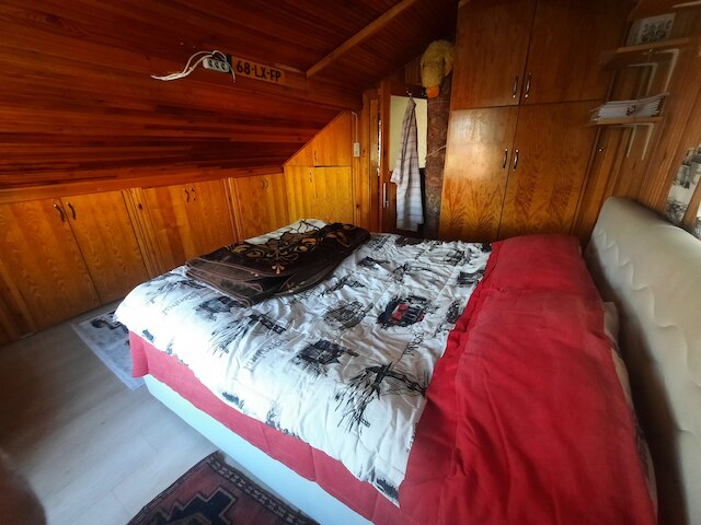 アイデミール アパート