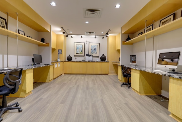 ステップス トゥ メトロ アパートメンツ イン アーリントン