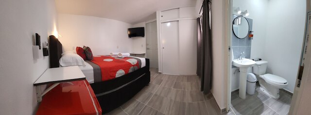 ブック & スリープ 44