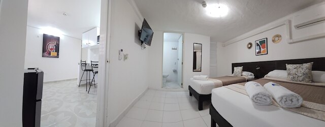 ブック & スリープ 44