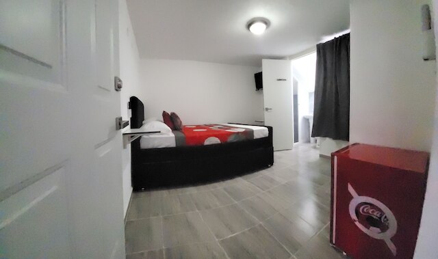 ブック & スリープ 44