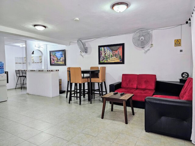 ブック & スリープ 44