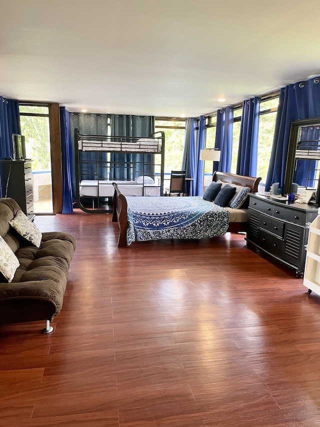 キプティバティン 1  ベッド ハウス イン コロル