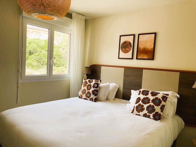 ホテルゴルフフォントコード