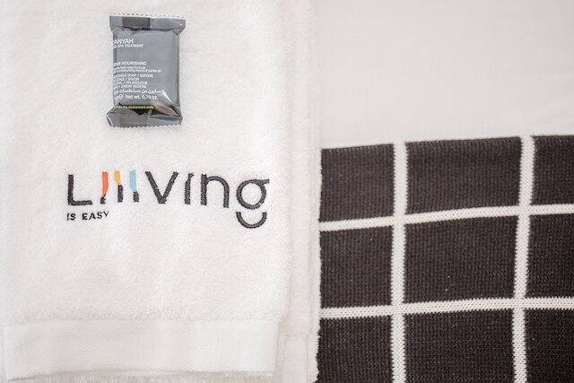 リービング - ガーデン ライト メザニン