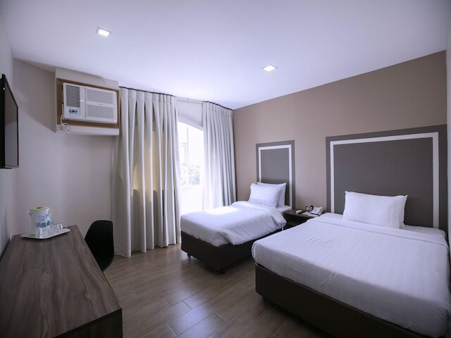 キャピタル O 911 S ホテル アンド レジデンシズ