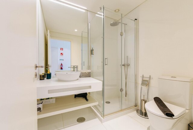 ザ サヴォイ トリュフル ア シック リトリート ウィズ ザ ベスト ヴィ