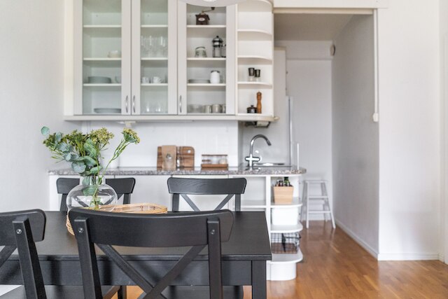 ラウタサーリの1brアパート、パティオ付き