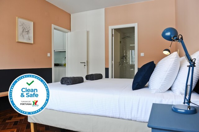 ジン オ クロック イン リスボン - バイ ミーシャズ プレイス 3A