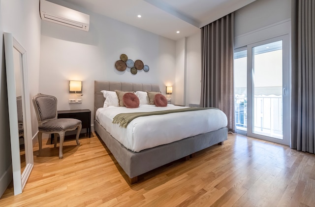 フェドラスリビング: シティセンターラグジュアリーフラットN.コスモス