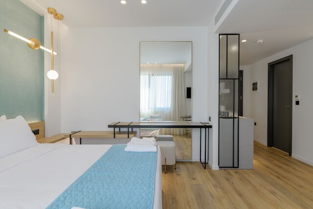 アクロポリスマゼンタ