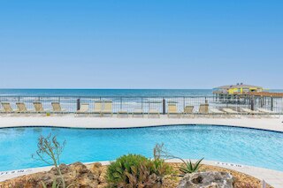 トロピカル・スイーツ・アット・サングローリゾート