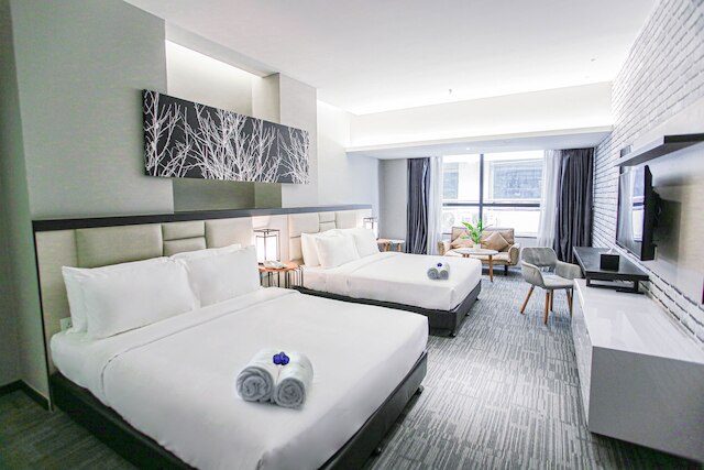 ファイブズホテルDNP