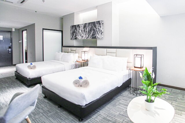 ファイブズホテルDNP