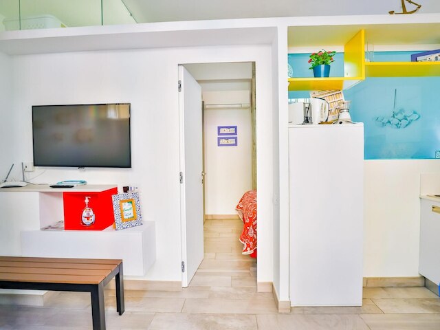 ホリデイ ハウス イン マイオーリ イD 4035