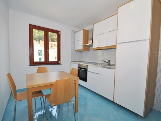 アパルタメント ア チタラ イD 722