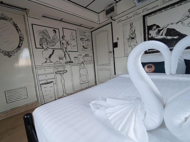 ルームクエスト チェンマイ ターペー