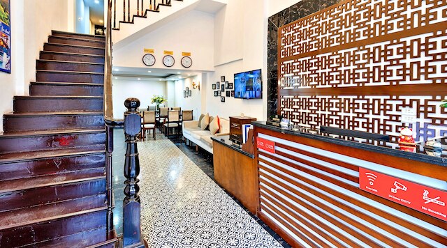 S79 アミ ホテル