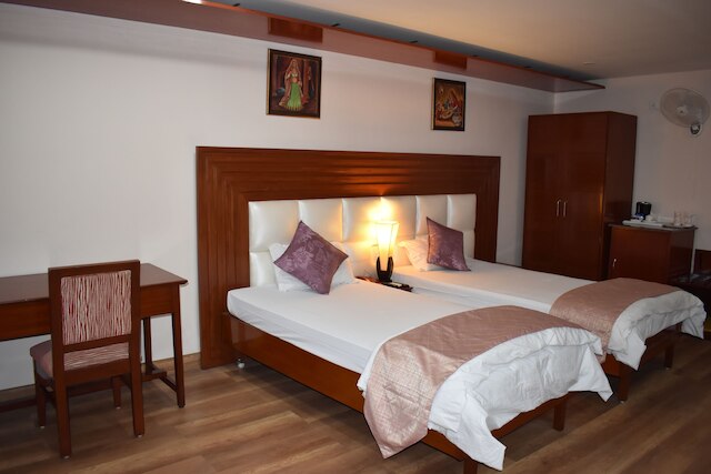 ホテル スジャータ