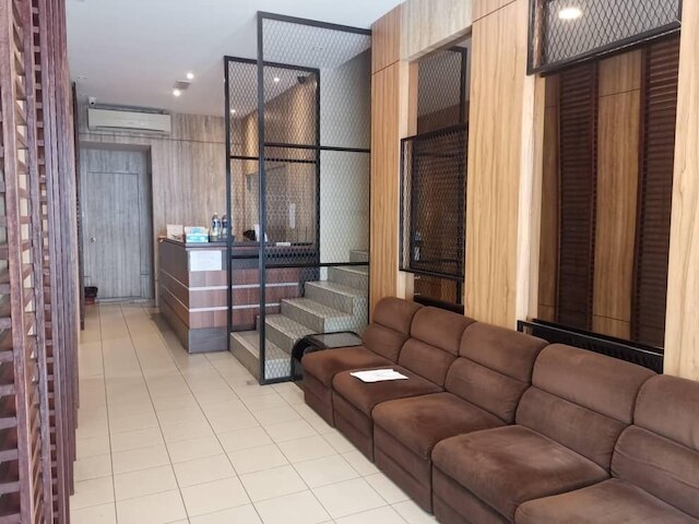 ホテル ホリデイ