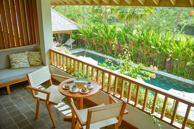 ジ オープン ハウス バリ