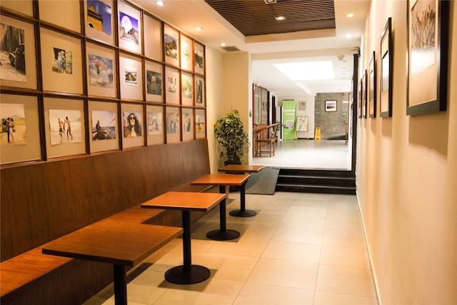 ペキングニ フォトグラフィー テーマ ホテル (北京未名视界摄影主题酒店)