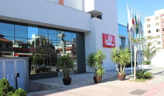 ストップ イン クリスティアーノ マチャド