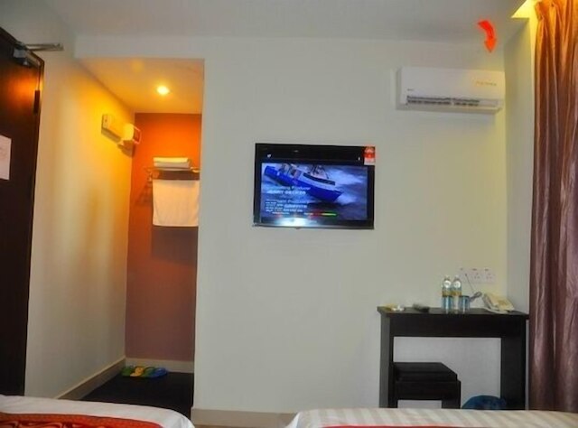 ゴールデンヒル ホテル