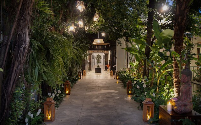 ザ コミュニティ - シェムリアップ