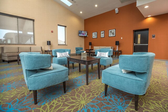 スリープ イン & スイーツ アンド カンファレンス センター ダウンタウン