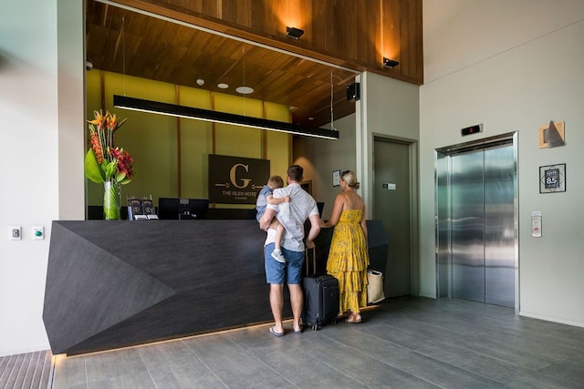 ザ グレン ホテル & スイーツ