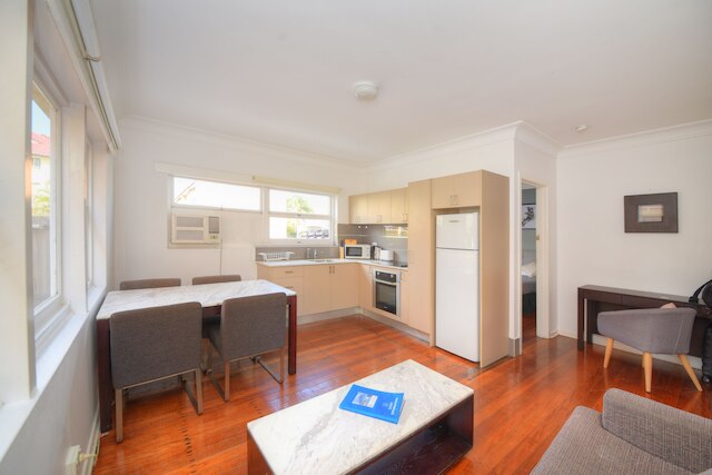 バックパッカーズ イン パラダイス リゾート - ホステル