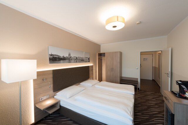 ヘイコテル - ホテル シュタットパルク レジデンツ