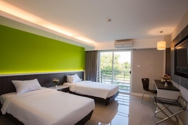 ナパトラ ホテル