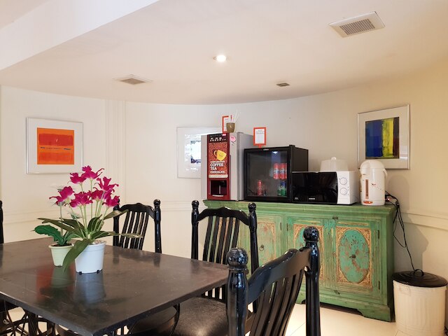 ステュディオ スクンビット 18 バイ アイチェック イン