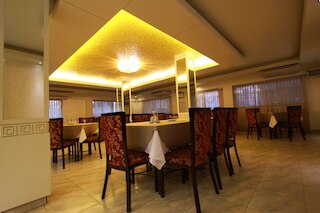 ホテル オルネート