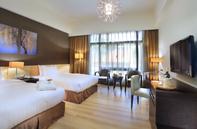 レアレア ガーデン ホテル ムーン (力麗哲園月潭館)