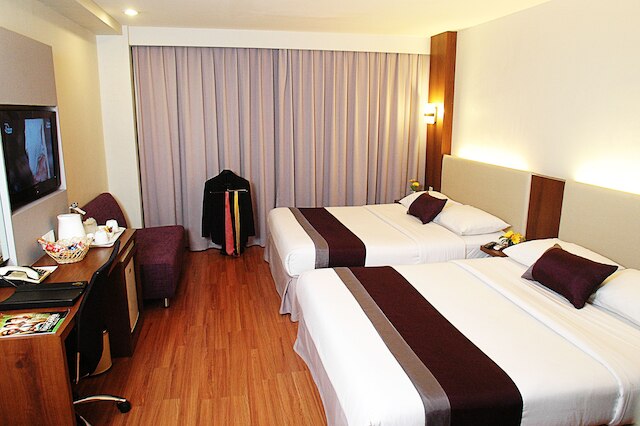 グランド セマラ ホテル